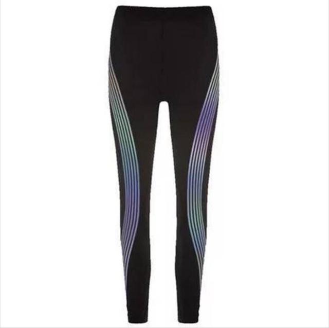 Legging Yoga Femme – Bandes Réfléchissantes & Impression Laser